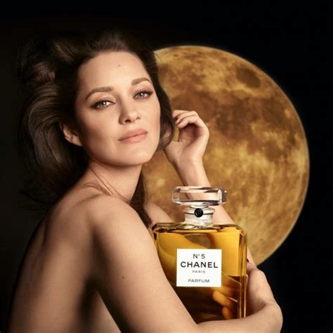 marion cotillard defile chanel|marion cotillard chanel commercial.